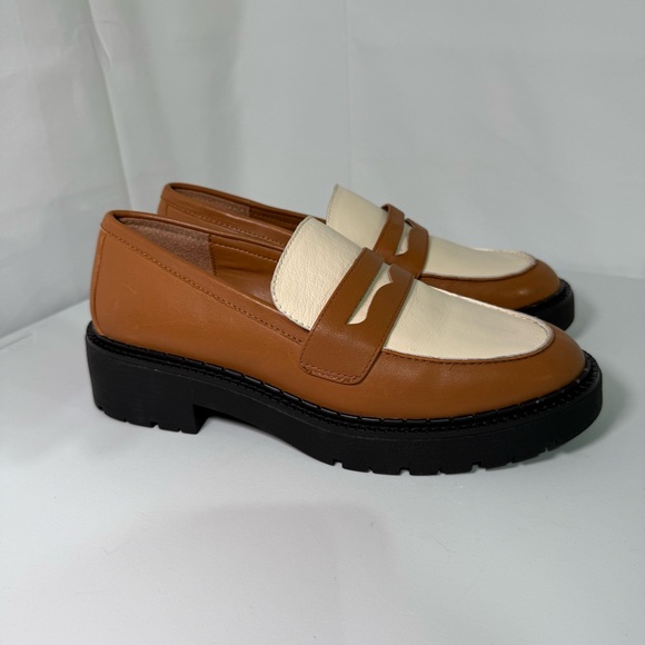 Gianni Bini Shoes - GB Gianni Bini Chunky Loafers Tan Cream Lug Sole Preppy Shoes 7.5